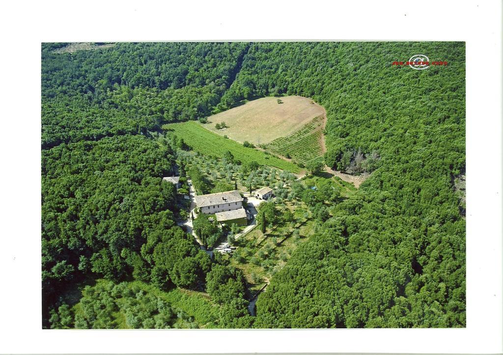 蒙特里久尼Agriturismo Biologico Ebbio别墅 外观 照片